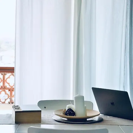 Shanti, La Casa Azul Palm-mar